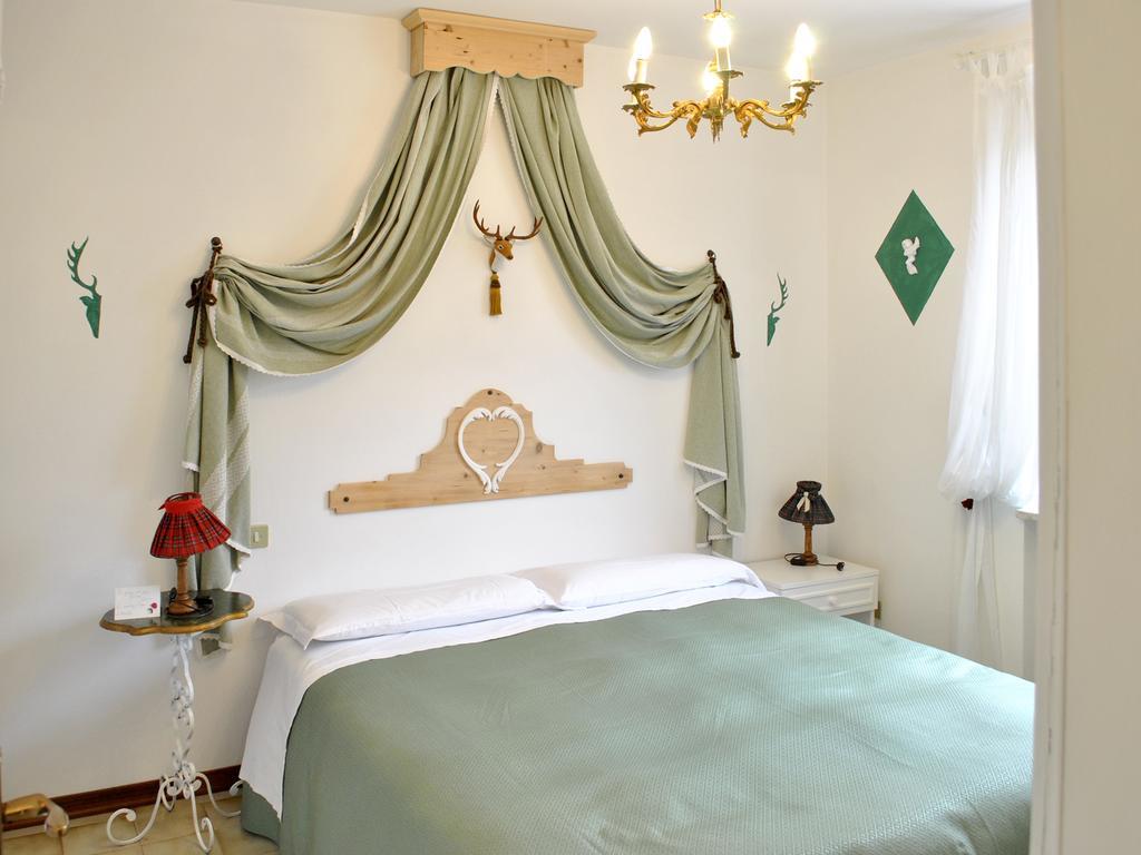 Appartamenti Le Mongolfiere Malè Chambre photo